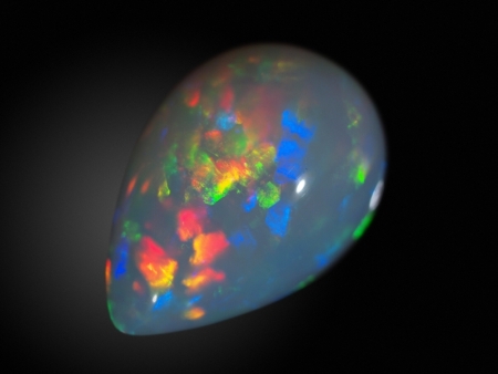 Geschliffener Opal aus Äthiopien Opal aus Wollo/Äthiopien