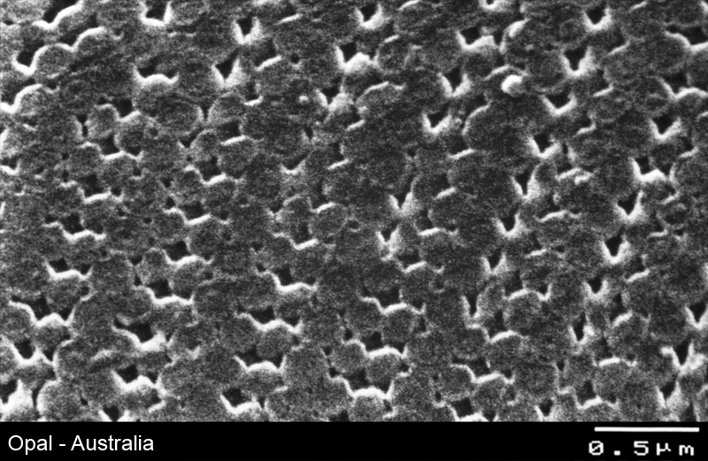 Opal - Struktur im Rasterelektronenmikroskop