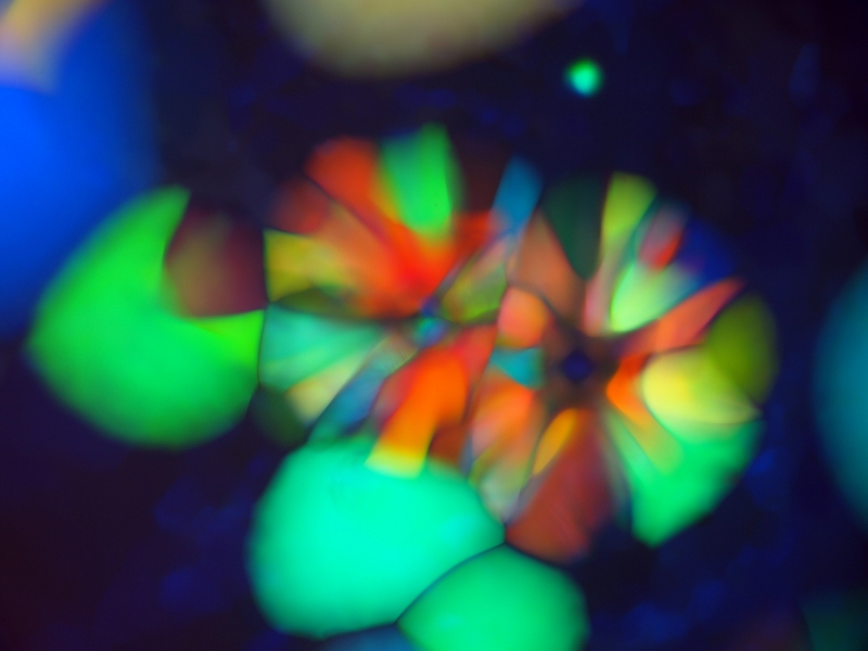 Der Edelopal als Lichtkristall Opal - Kristall