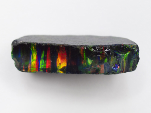Gilson-Opal, Synthetischer Schwarzopal Synthetischer Opal (Schwarzopal, Gilson-Opal)